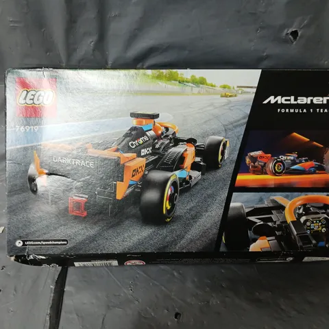 BOXED LEGO SPEED CHAMPION 2023 MCLAREN F1 RACE CAR - 76919