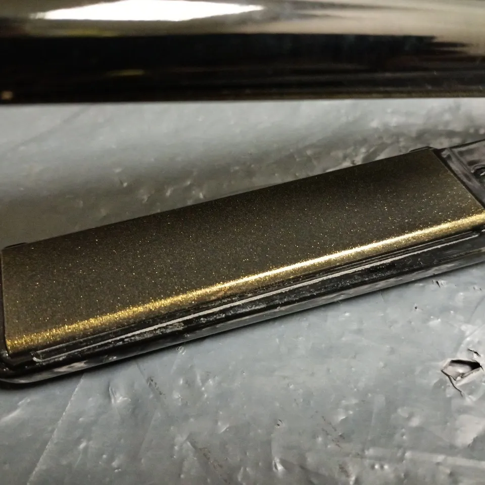 UNBOXED GHD CERAMIC HAIR STRAIGHTENERS - GHD 4.2B