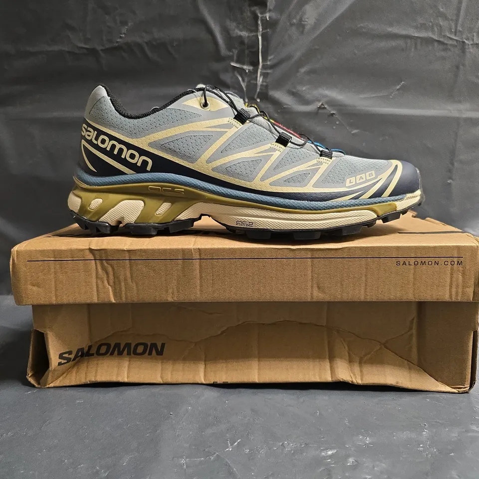 BOXED PAIR OF SALOMON XT-6 TRAINERS IN LIGHT BLUE/MULTI SIZE UK 6.5