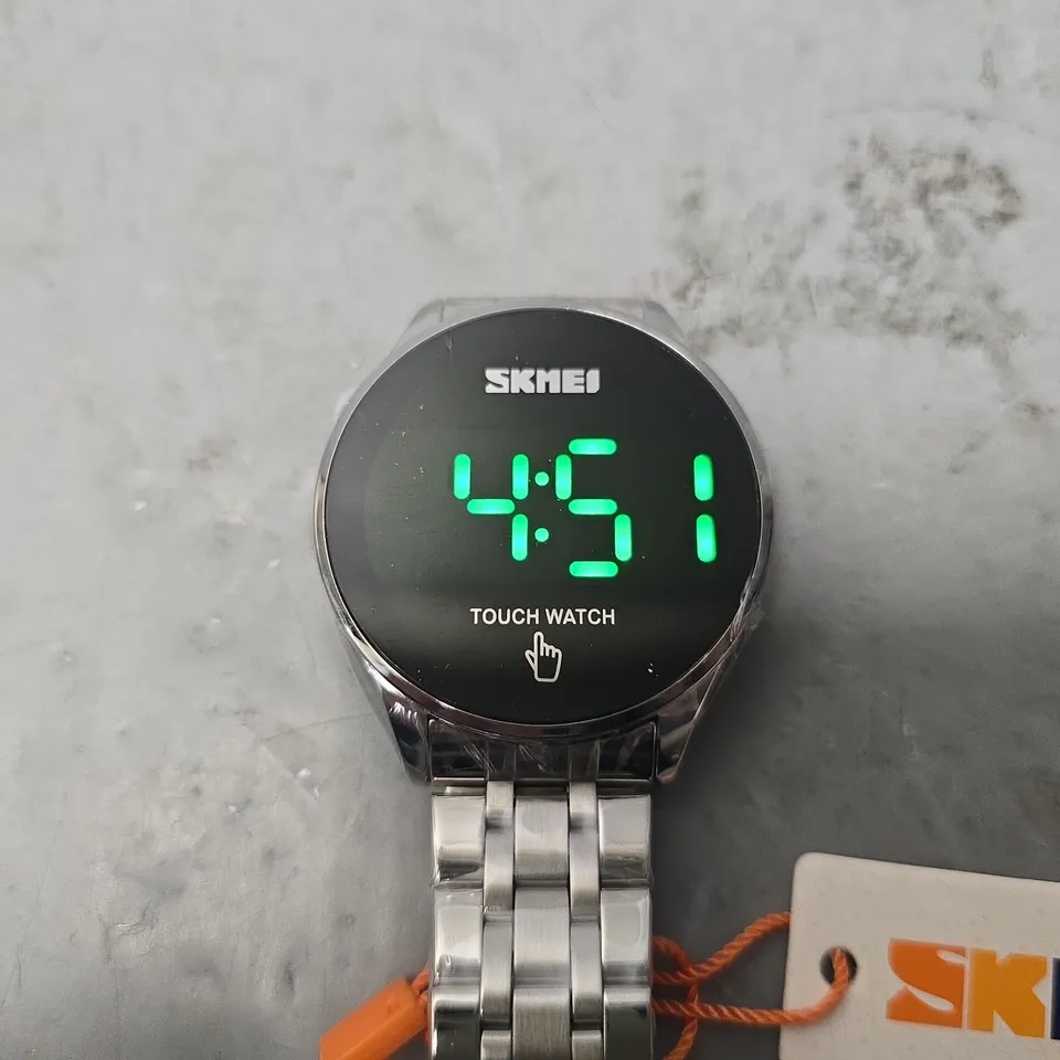 SKMEI DIGITAL WATCH 