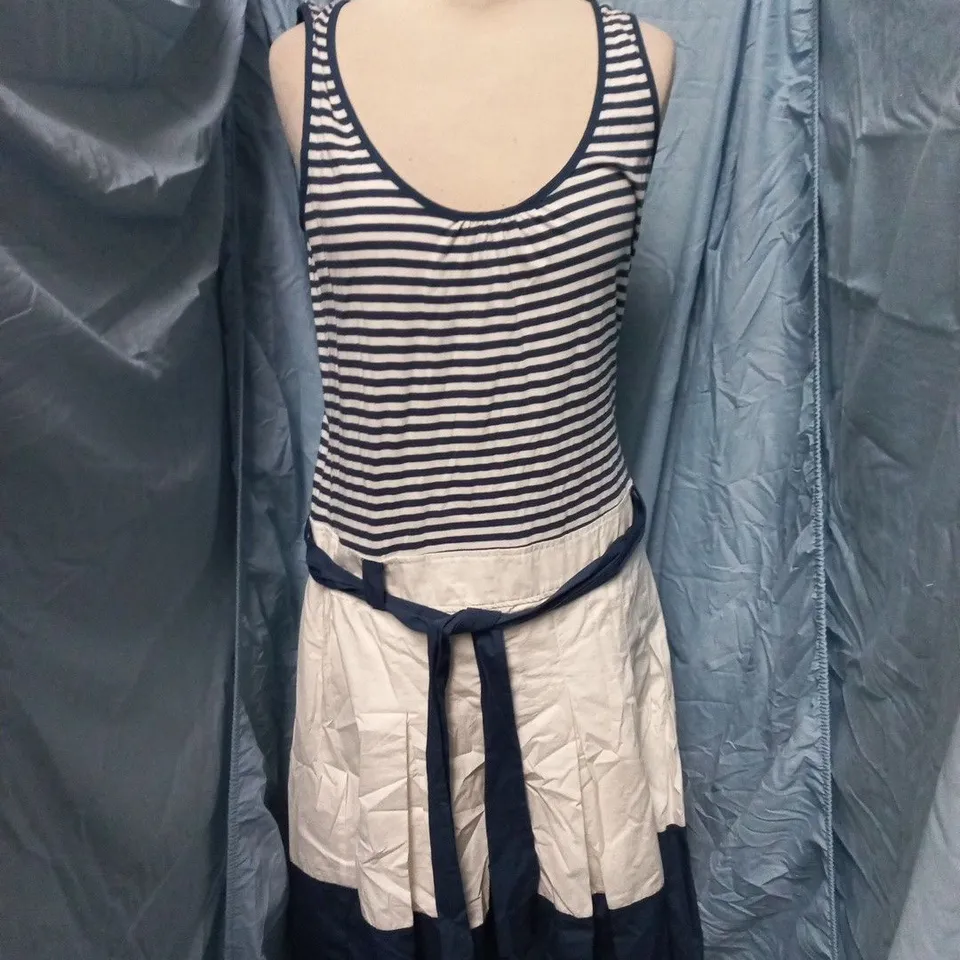 TOM JOULE STRIPED SLEEVELESS DRESS WITH NAVY BELT – NAVY & WHITE, UK 12