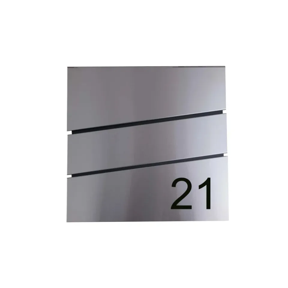 BOXED MAYLIN LOCKING WALL MOUNTED LETTER BOX