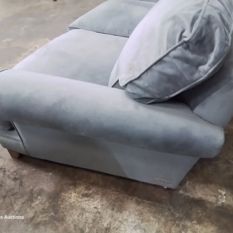 QUALITY BRITISH DESIGNER LOUNGE Co. 2.5 SEATER SOFA PLUSH CHARCOAL FABRIC 