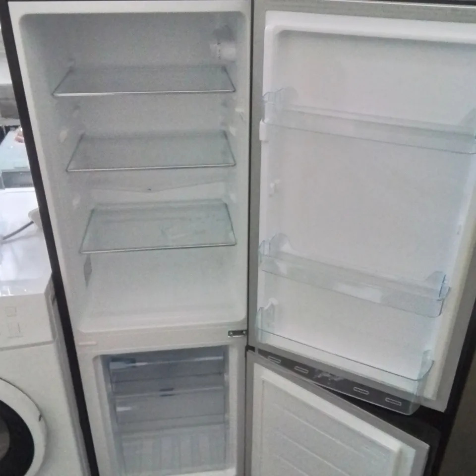 CHIQ FBM157L4EU, FRIDGE FREEZER, NET CAPACITY 157L, 70/30, WIDTH 48CM, HEIGHT 144CM, BLACK,LOW FROST, ENEGY RATED E,