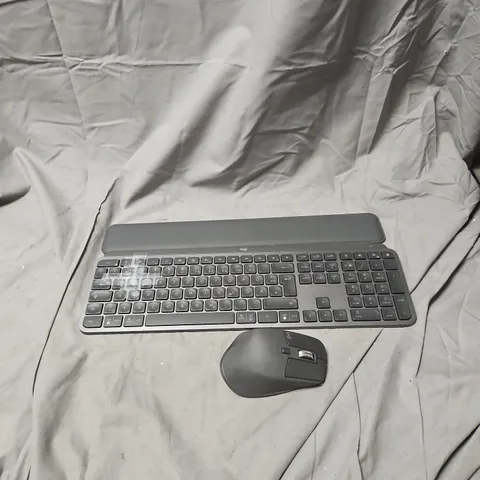 LOGI WIRELESS KEYBOARD AND MOUSE SET