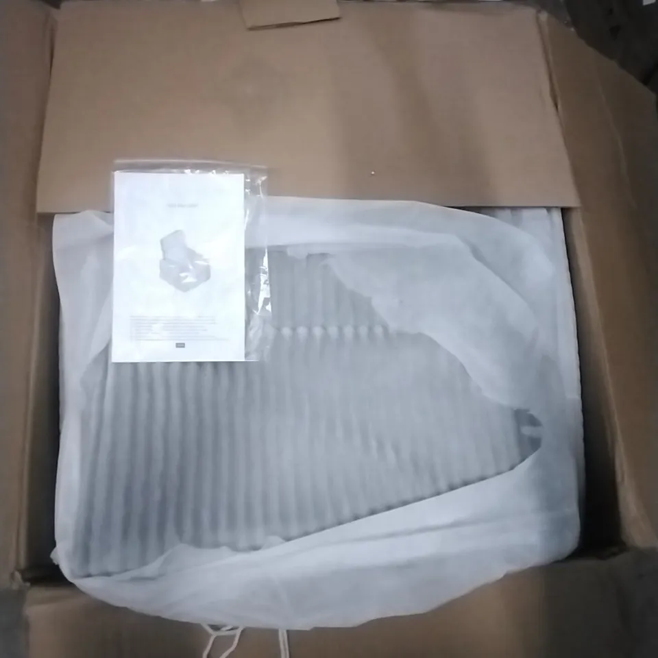 BOXED YAHEETECH LIGHT QUAILITY FABRIC UPHOLSTERED CHAIR