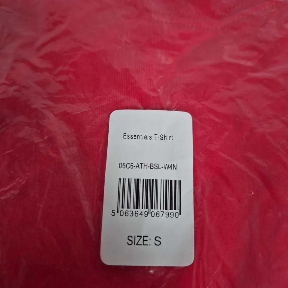 BARNSLEY FC ESSENTIALS T-SHIRT - MEN'S SIZE S