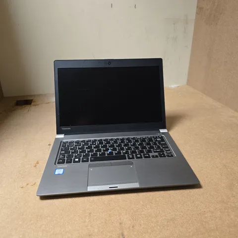 TOSHIBA PORTΓGΓ Z30-C-1DA LAPTOP