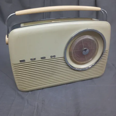 BUSH TR 82C VINTAGE RADIO