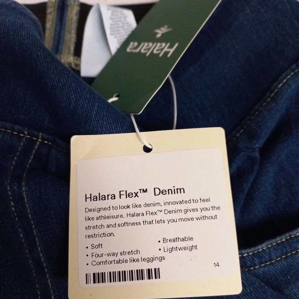 HALARA DENIM JEANS – HALARA FLEX™ DENIM, WOMEN'S PETITE M