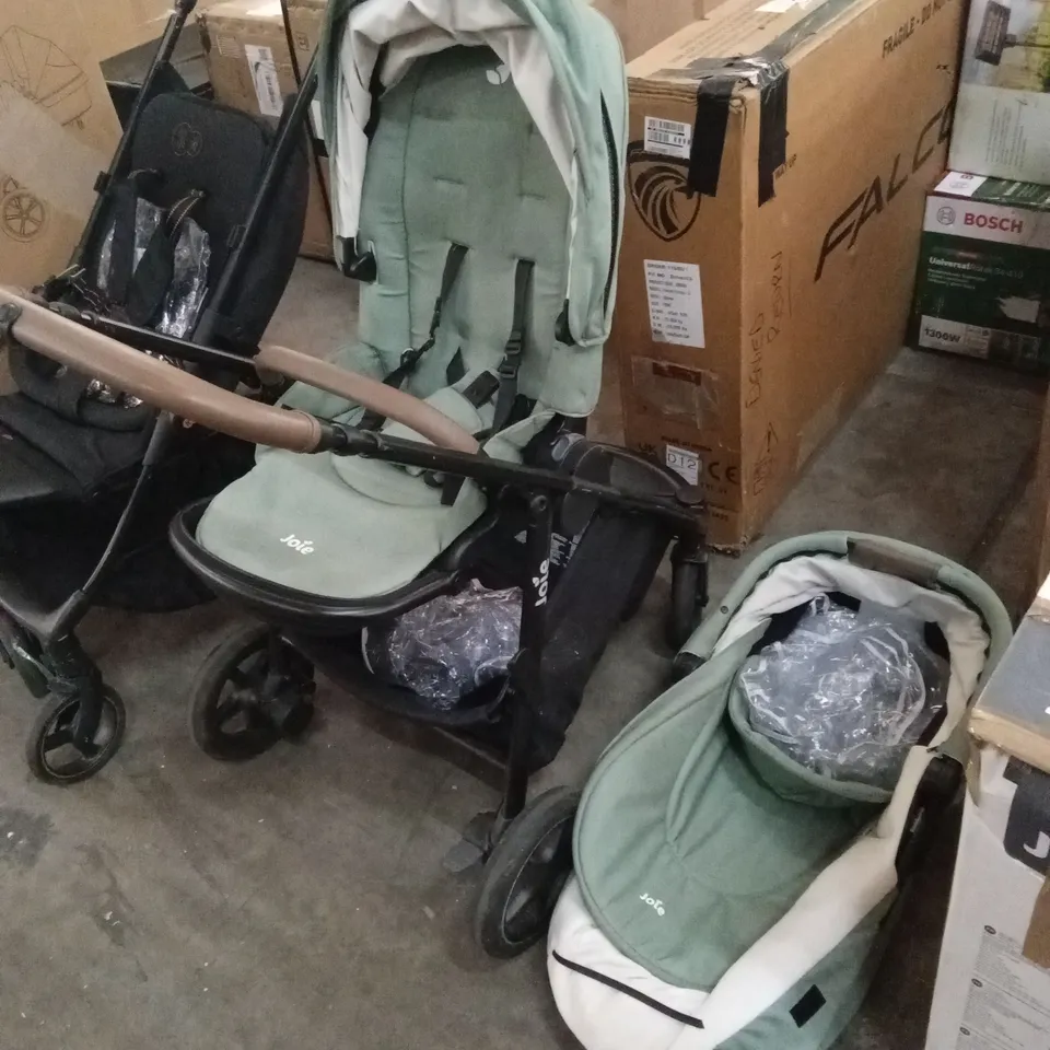 JOIE STROLLER & CARRYCOT (2 PIECES)