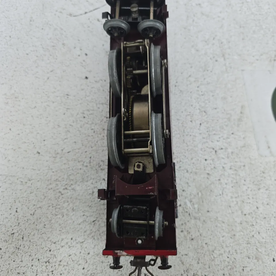 HORNBY LMS STEAM LOCOMOTIVE MODEL NO. 2180 – MAROON