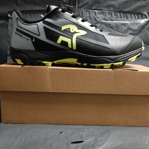 BOXED PAIR OF KOOKABURRA TRAINERS IN BLACK/LIME SIZE UK 7