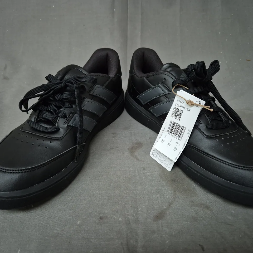 BOXED ADIDAS COURTBLOCK TRAINERS IN BLACK - SIZE 9