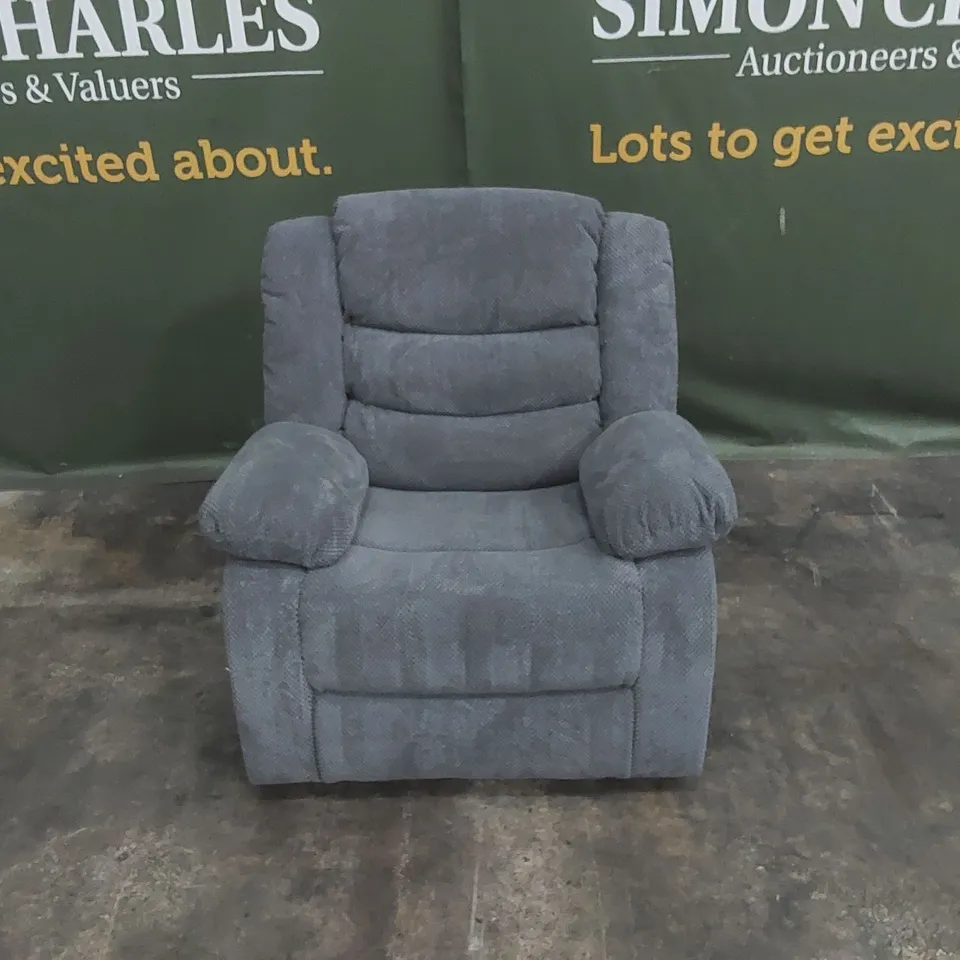 QUALITY DESIGNER FABRIC UPHOLSTERED MANUAL RECLINER ARMCHAIR 