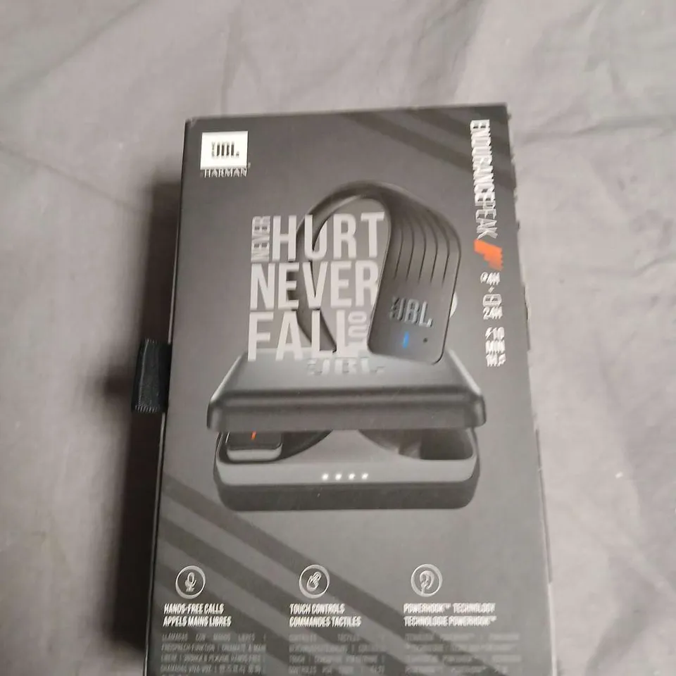 JBL ENDURANCE WIRELESS EARBUDS WITH CHARGING CASE