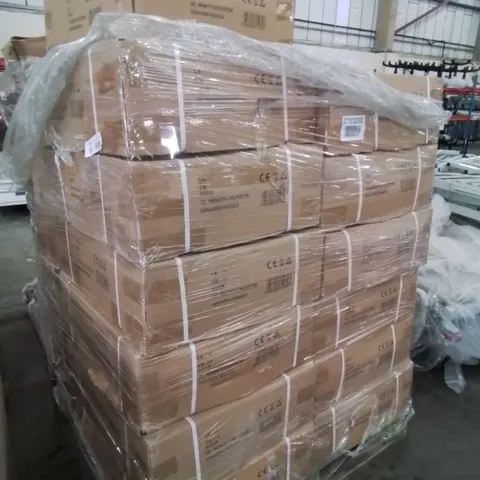 PALLET OF 17 BOXED 4 X 8 INDIAN STYLE POLYCOTTTON CANVAS ROOFS 425G M2 350MM RED AND GOLD