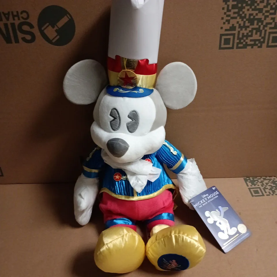 DISNEY MICKEY MOUSE THE MAIN ATTRACTION PLUSH – LIMITED EDITION SERIES 8/12
