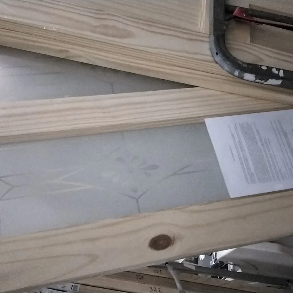 4 PANEL KNOTTY PINE GLAZED INTERNAL DOOR 2040 X 726MM