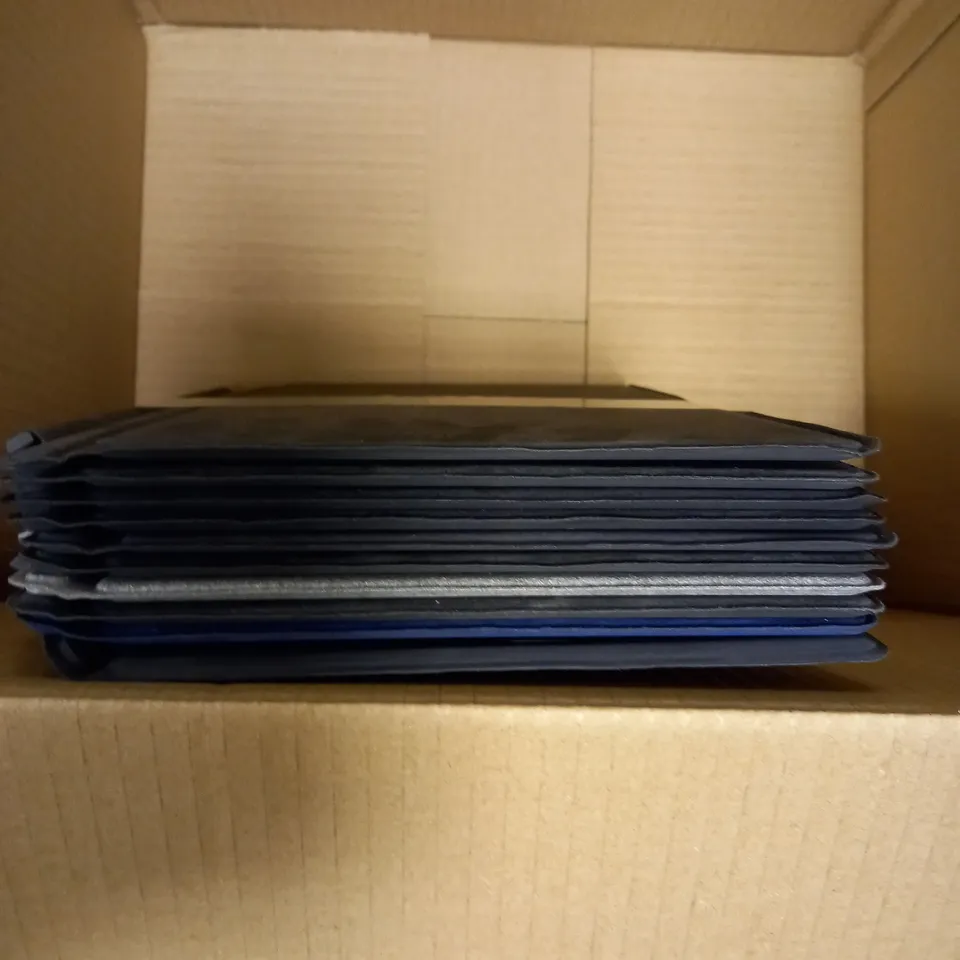 BOX OF APPROX 10 ASSORTED MICROSOFT SURFACE KEYBOARD ATTACHMENT. 