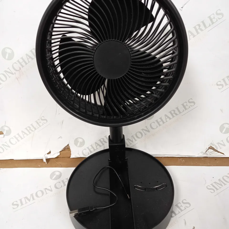 BELL & HOWELL RECHARGEABLE EXTENDABLE DESK & FLOOR FAN, BLACK