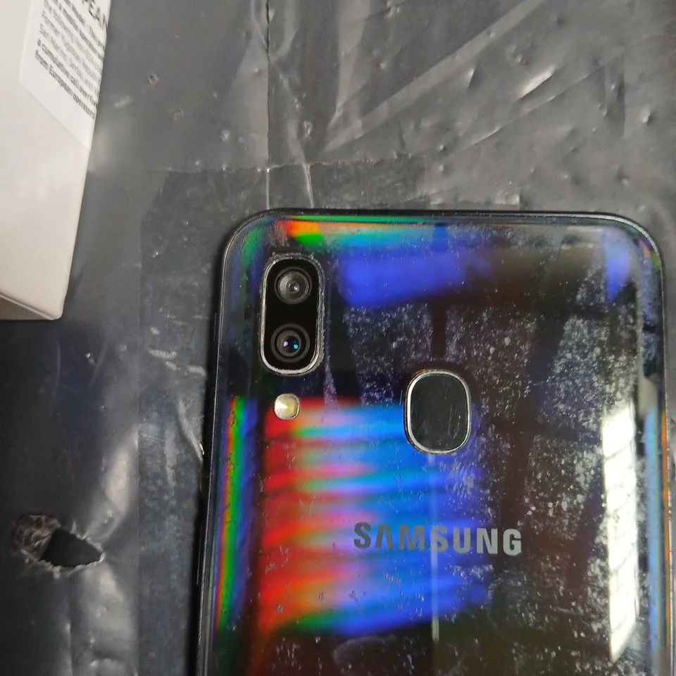 SAMSUNG GALAXY A40 SMARTPHONE – BLACK PRISM, 64GB – BOXED
