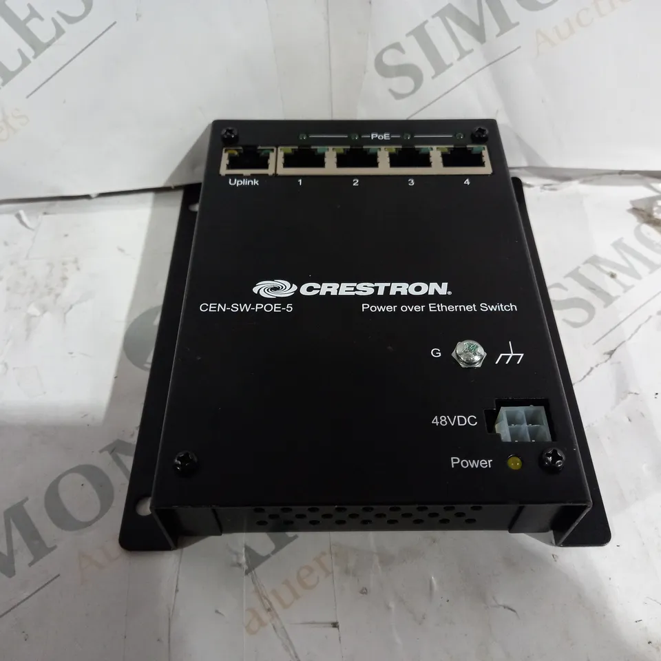 CRESTRON POWER OVER ETHERNET SWITCH (CEN-SW-POE-5)