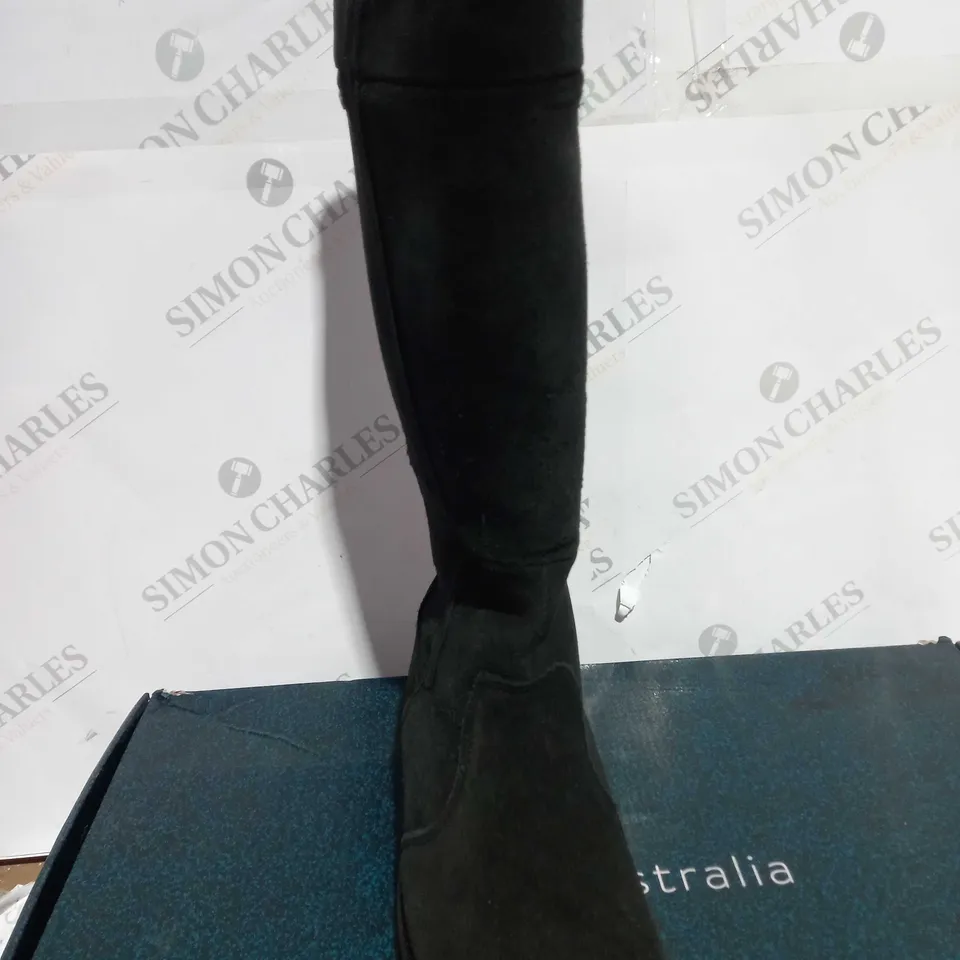 BOXED EMU AUSTRALIA "MOONTA" WATERPROOF KNEE LEATHER BOOTS, BLACK - SIZE 5