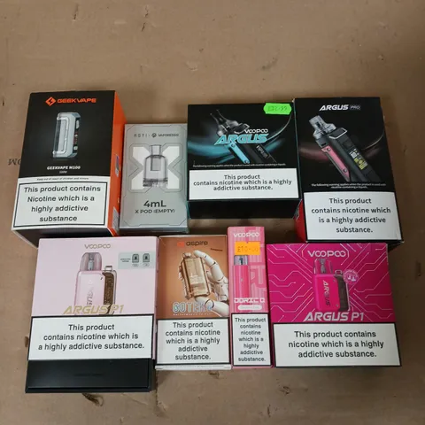 APPROXIMATELY 20 VAPES, E-CIGARETTES & ACCESSORIES TO INCLUDE - VOOPOO ARGUS P1 - GEEKVAPE M100 - VOOPOO ARGUS - ETC