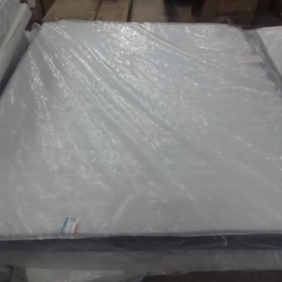 BAGGED MEMORY FOAM MATTRESS - APPROX 180 X 200CM