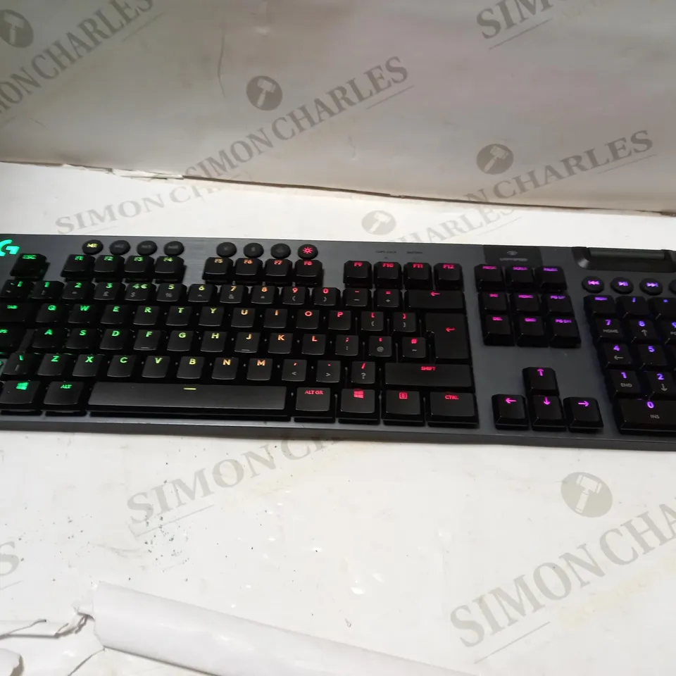 LOGITECH G915 LIGHTSPEED WIRELESS RGB MECHANICAL GAMING KEYBOARD