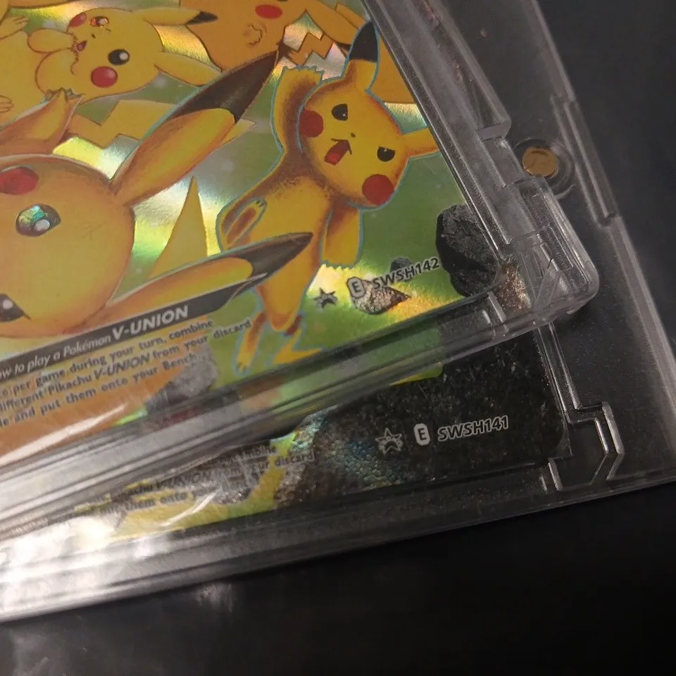 LOT OF 4 POKÉMON TRADING CARD GAME PIKACHU V-UNION CARDS IN PROTECTIVE CASES (SWSH139-142)