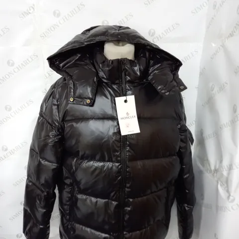 MONCLER ZIPPED PADDED COAT SIZE M