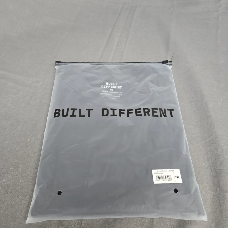 BAGGED BUILT DIFFERENT BLACK CREW T-SHIRT SIZE 3XL