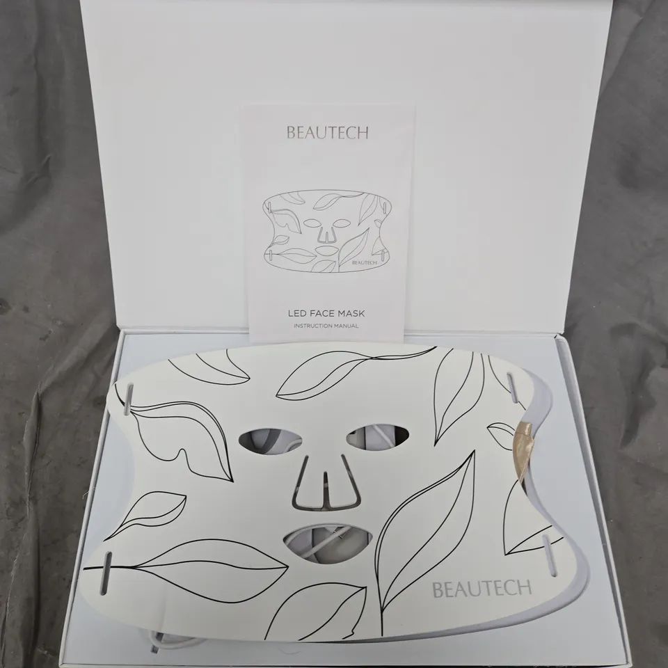BOXED BEAUTECH LED FACE MASK