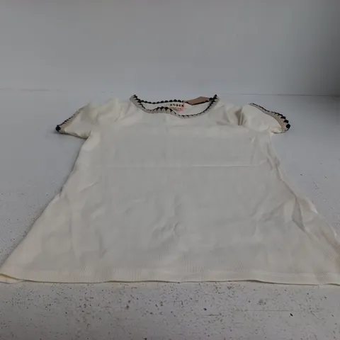 BODEN WHITE RIBBED KNIT TOP WITH BLACK & BEIGE CROCHET TRIM, UK 14