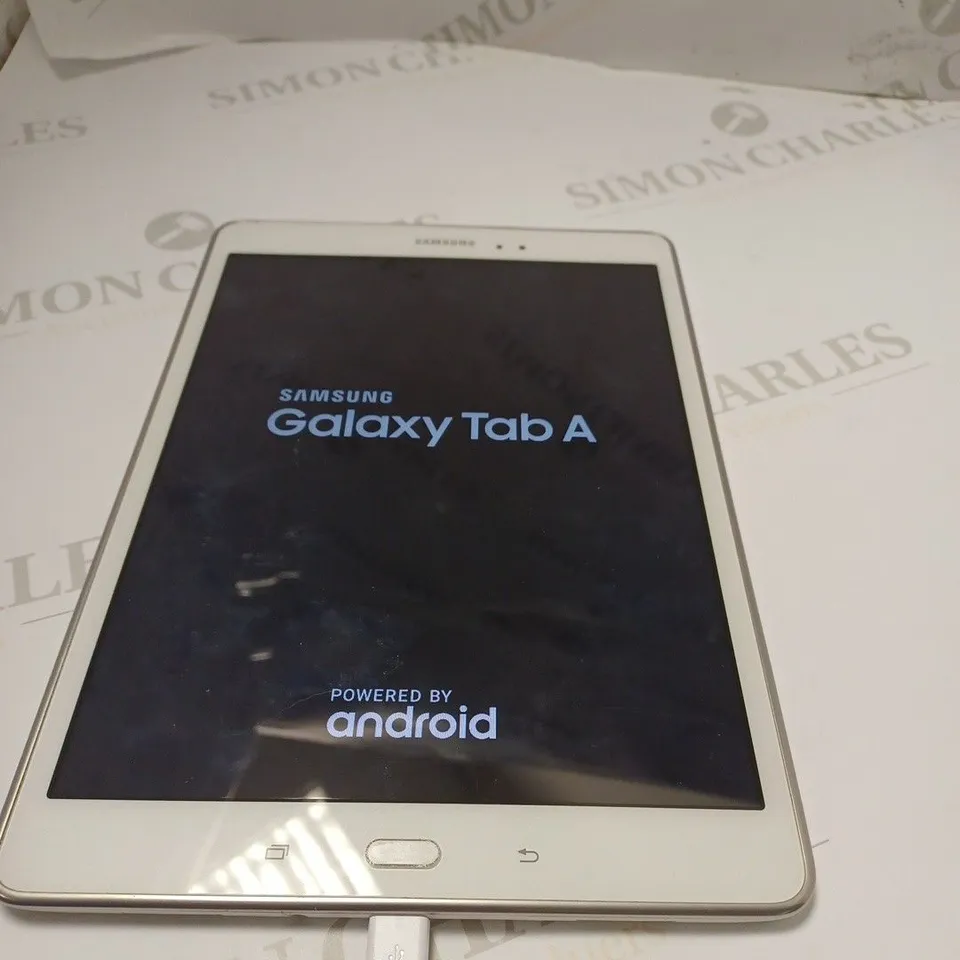SAMSUNG GALAXY TAB A POWERED BY ANDROID SM-T550