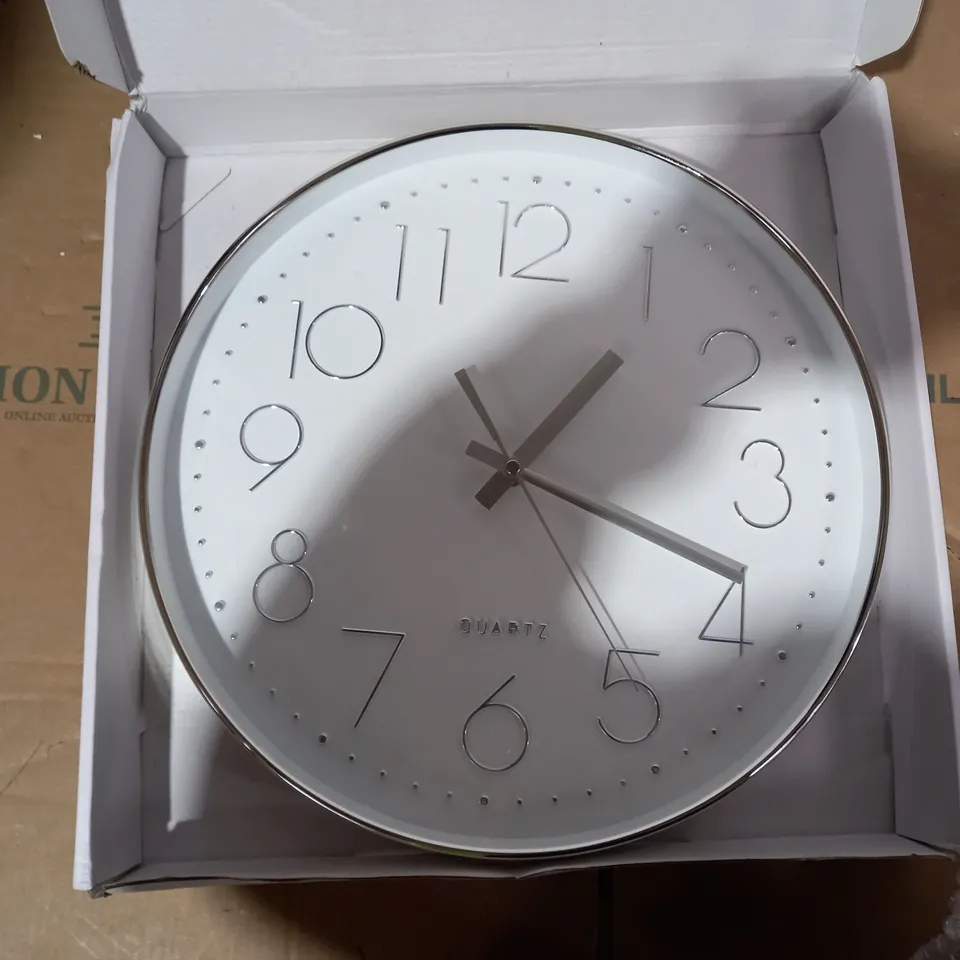 BOXED JOMPARIS ROUND WALL CLOCK 
