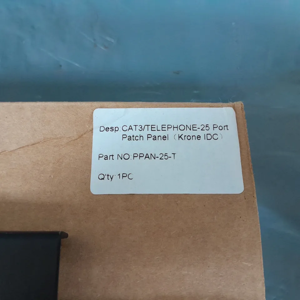 LOT OF 10 DATA & VOICE CAT3/TELEPHONE 25-PORT PATCH PANELS - PPAN-25-T