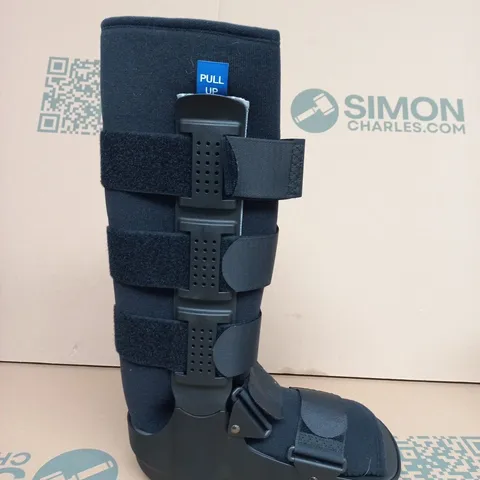 BLACK MEDICAL WALKING BOOT