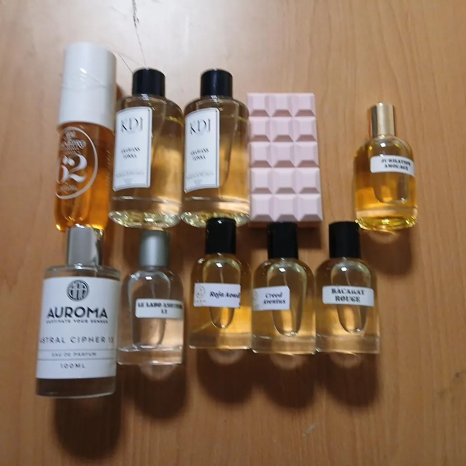 APPROXIAMTELY 10 ASSORTED UNBOXED FRAGRANCES