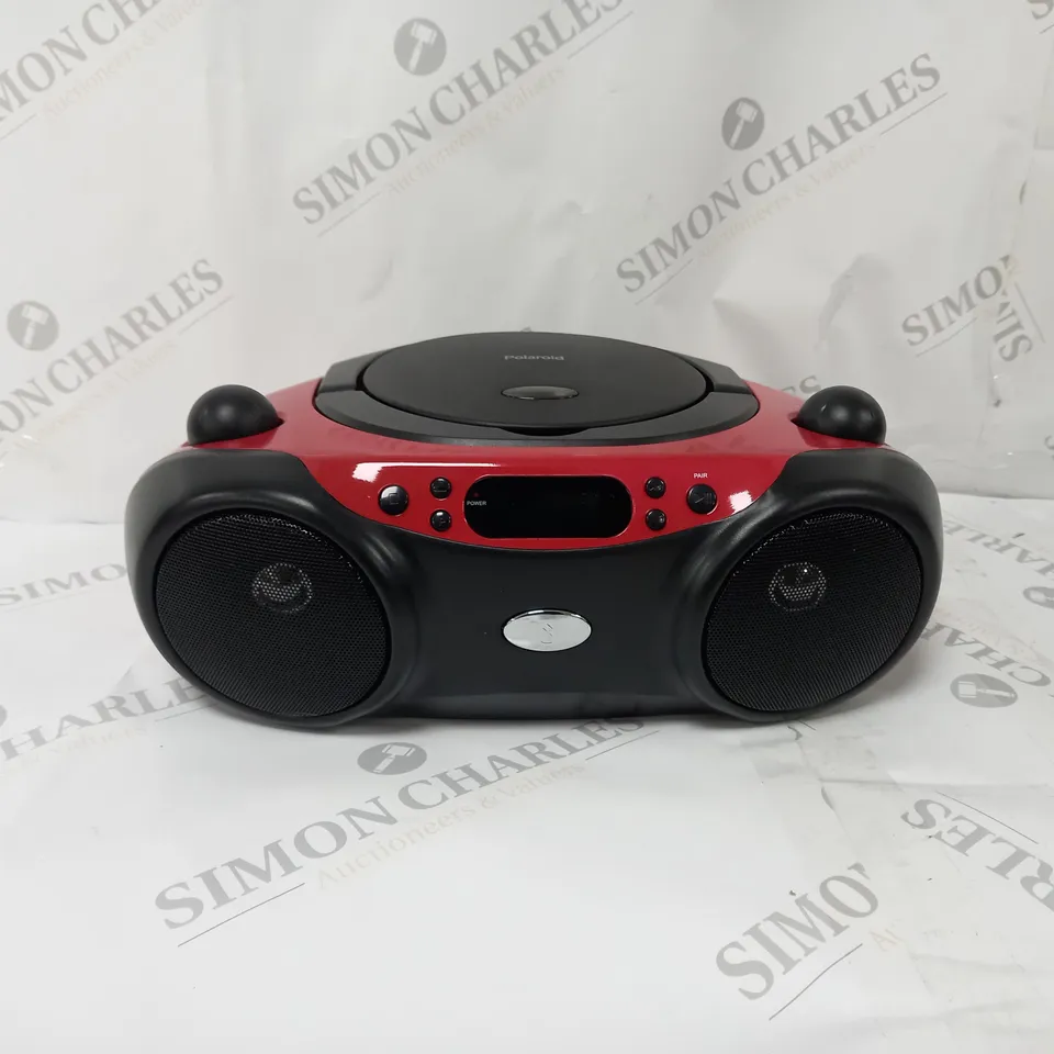 BOXED POLAROID BLUETOOTH CD BOOMBOX