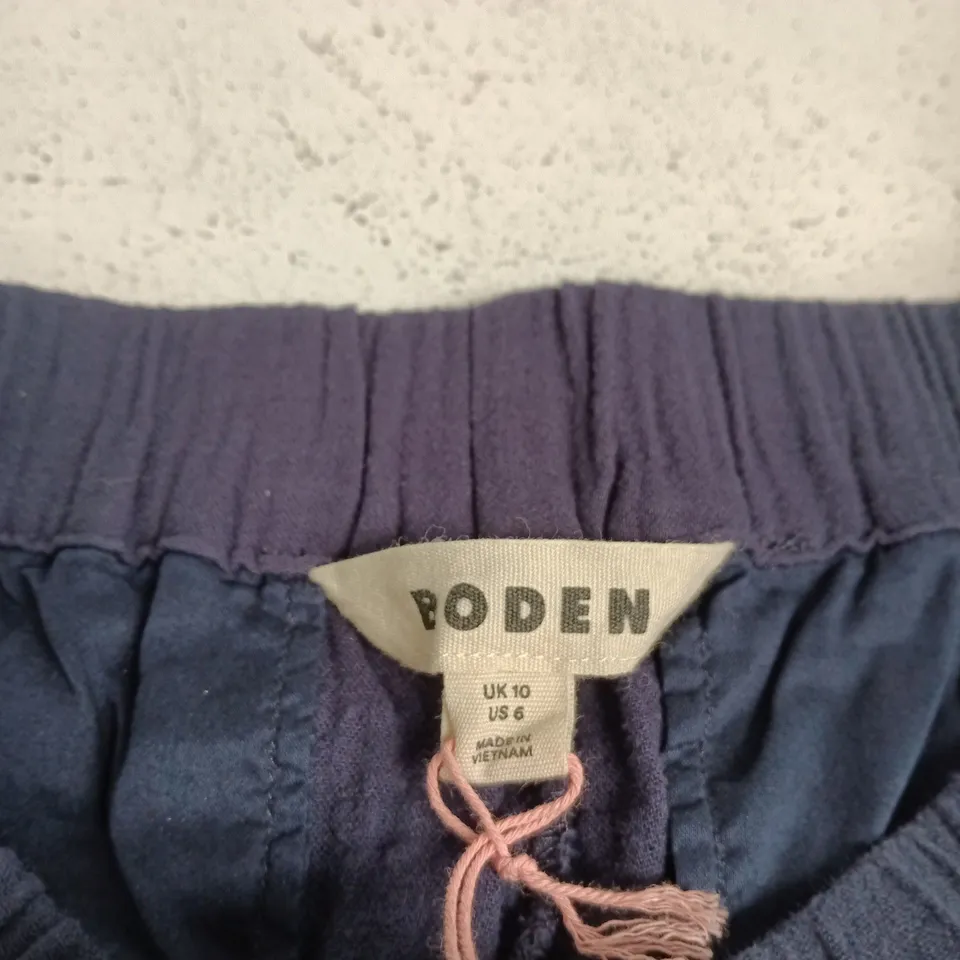 NAVY WOMEN'S TROUSERS UK 10 (US 6) MADE IN VIETNAM