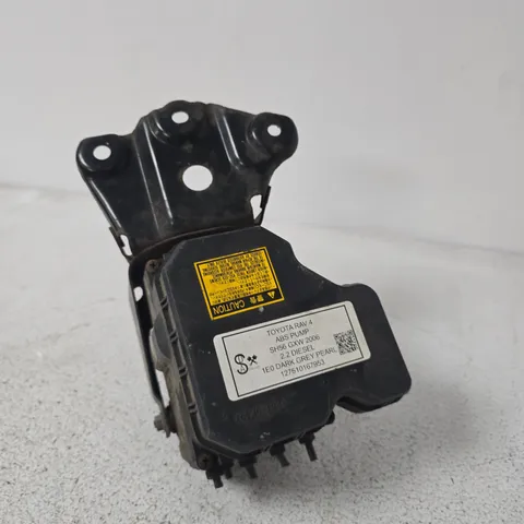 TOYOTA RAV4 ABS PUMP MODULE – 2006 2.2 DIESEL