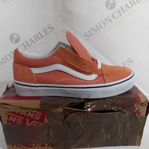BOXED VANS OLD SKOOL BAKED SUN TRAINERS - UK 4