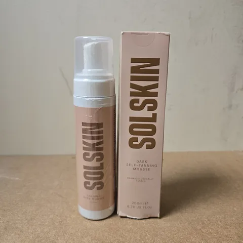 BOXED SOLSKIN SELF-TANNING MOUSSE - DARK, 200ML