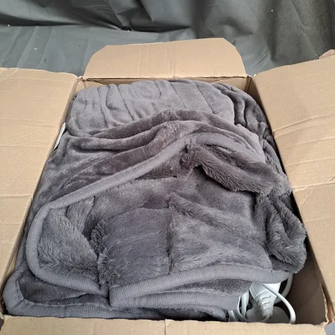 COZEE HOME VELVETSOFT HEATED THROW IN GREY