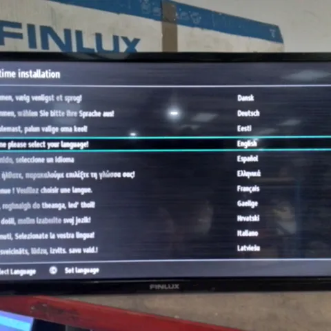 BOXED FINLUX 32-FHD-4220 32" HD READY LED TV FREEVIEW HD USB RECORD BLACK