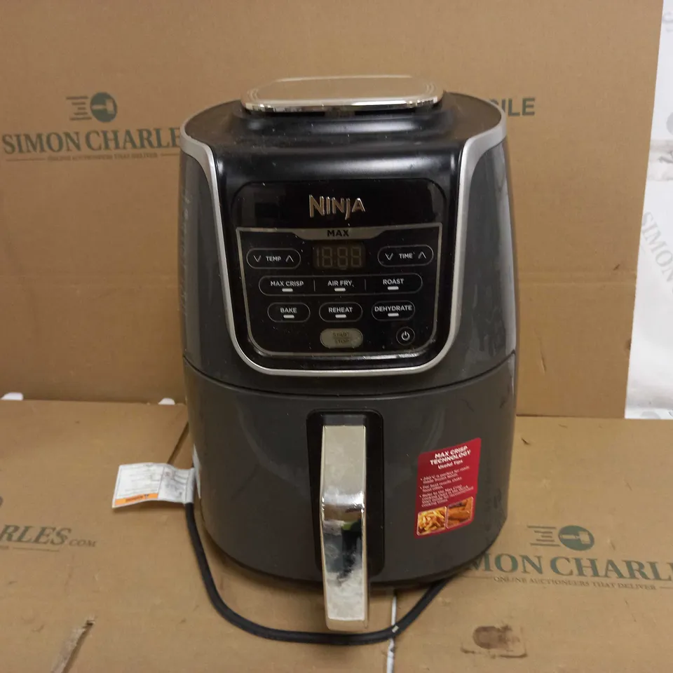 NINJA 3.8L AIR FRYER 