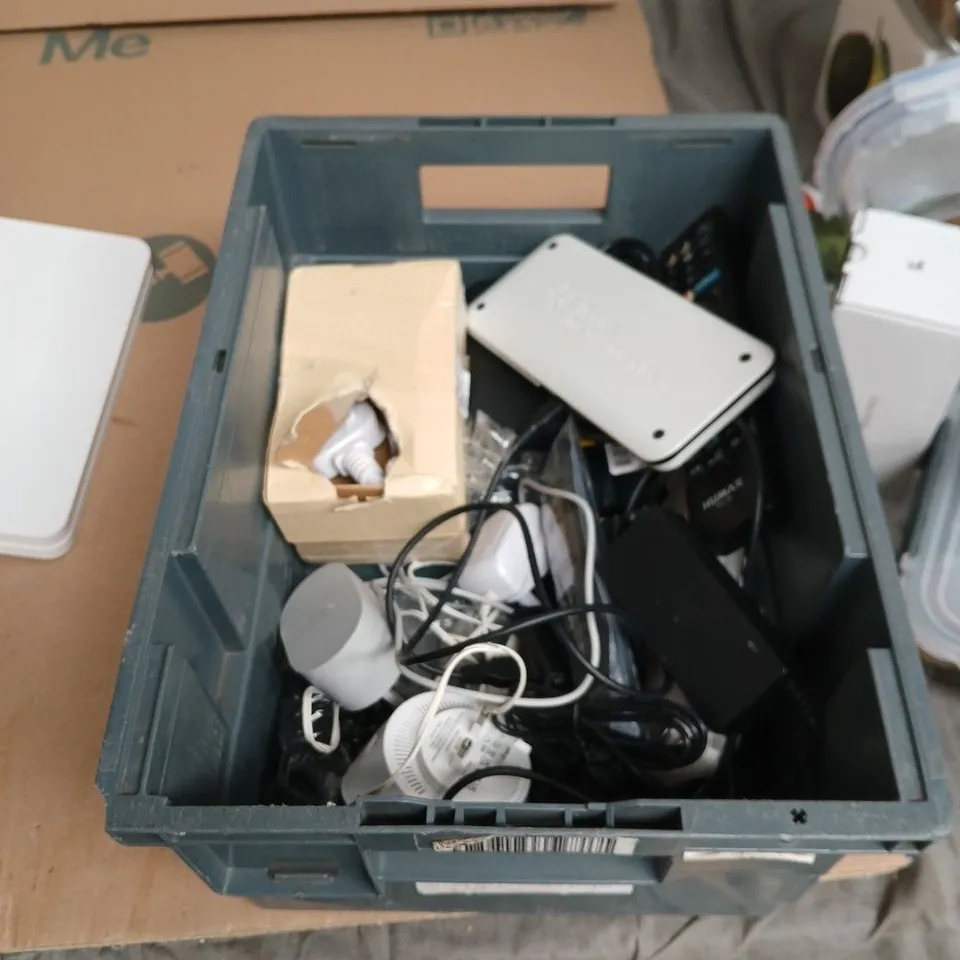 APPROXIMATELY 15 ASSORTED HOUSEHOLD PRODUCTS TO INCLUDE SKY REMOTES , SKY WIFI ROUTER AND ASSORTED CABLES